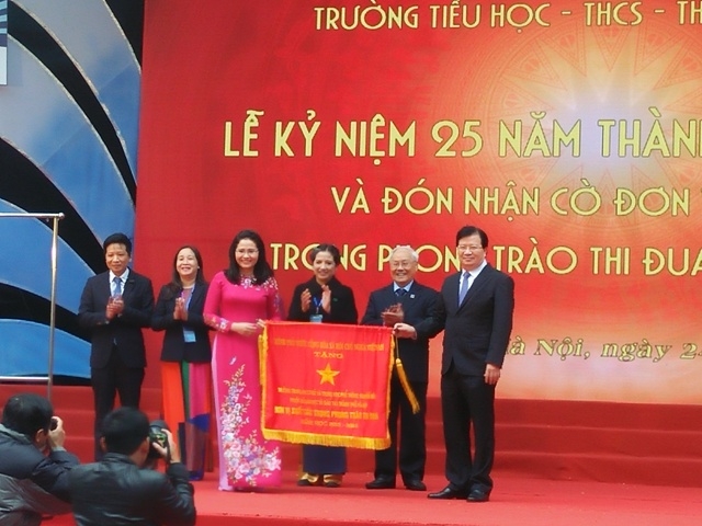 Ấn tượng ngôi trường có tỷ lệ học sinh đỗ đại học 100%